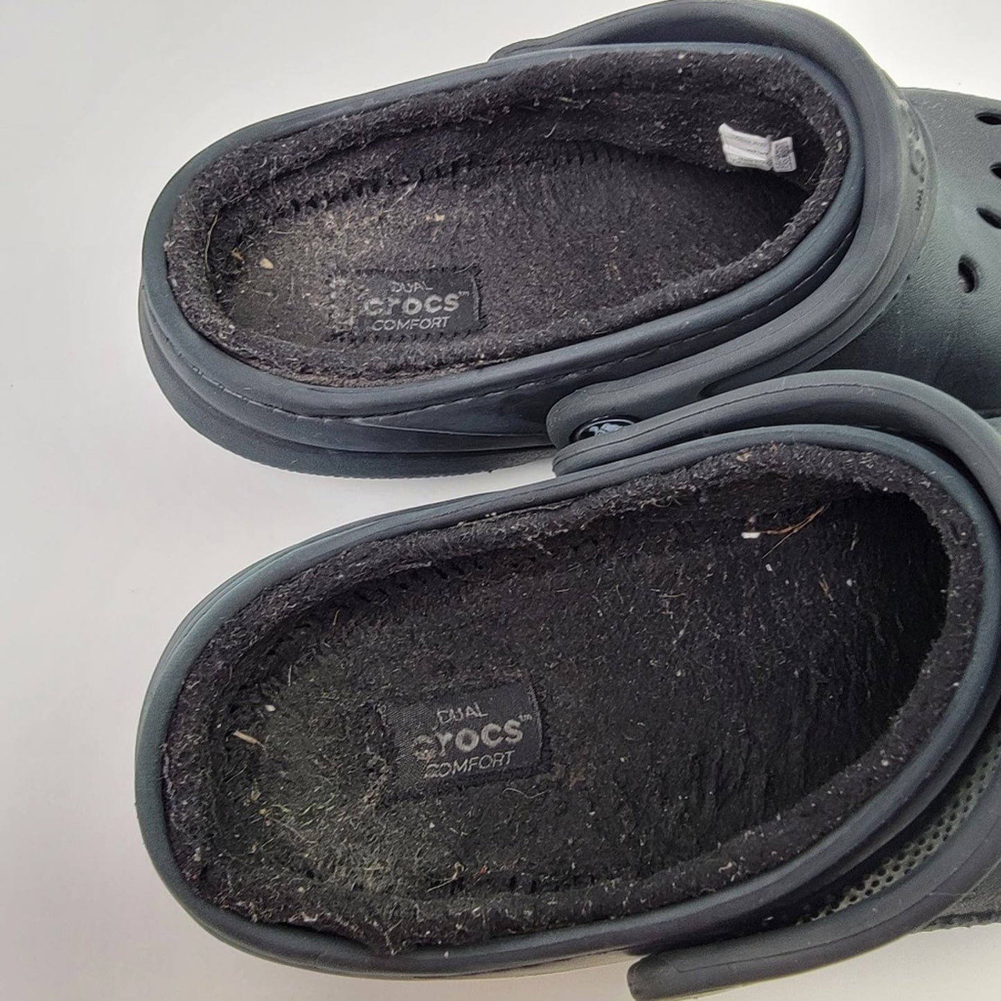 Classic Black Lined Crocs - 9