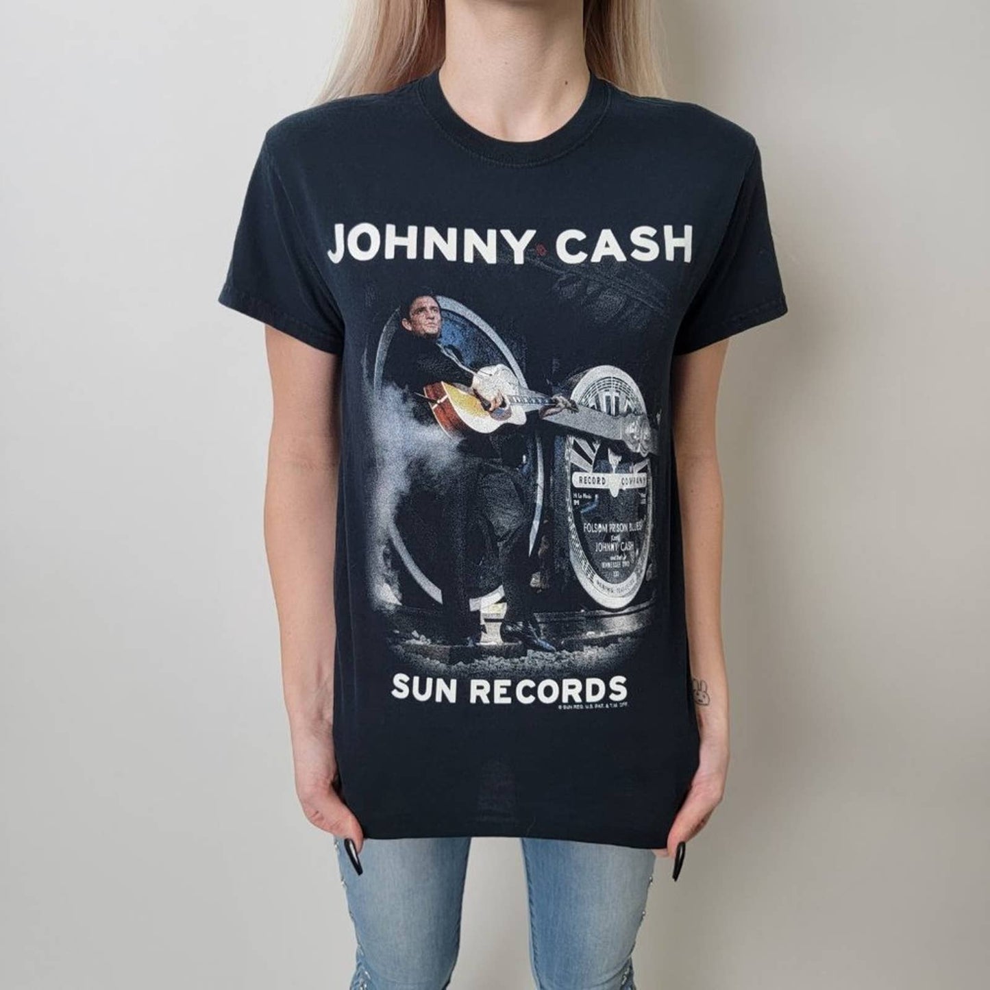Johnny Cash King Of Country Sun Records Band Tee - S