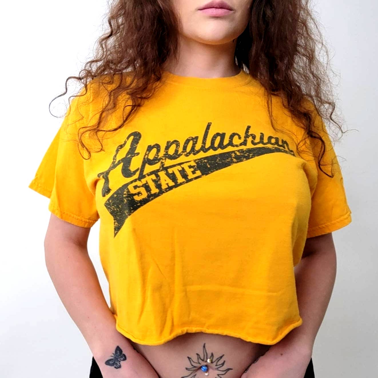 App State Cropped Tee Shirt - M