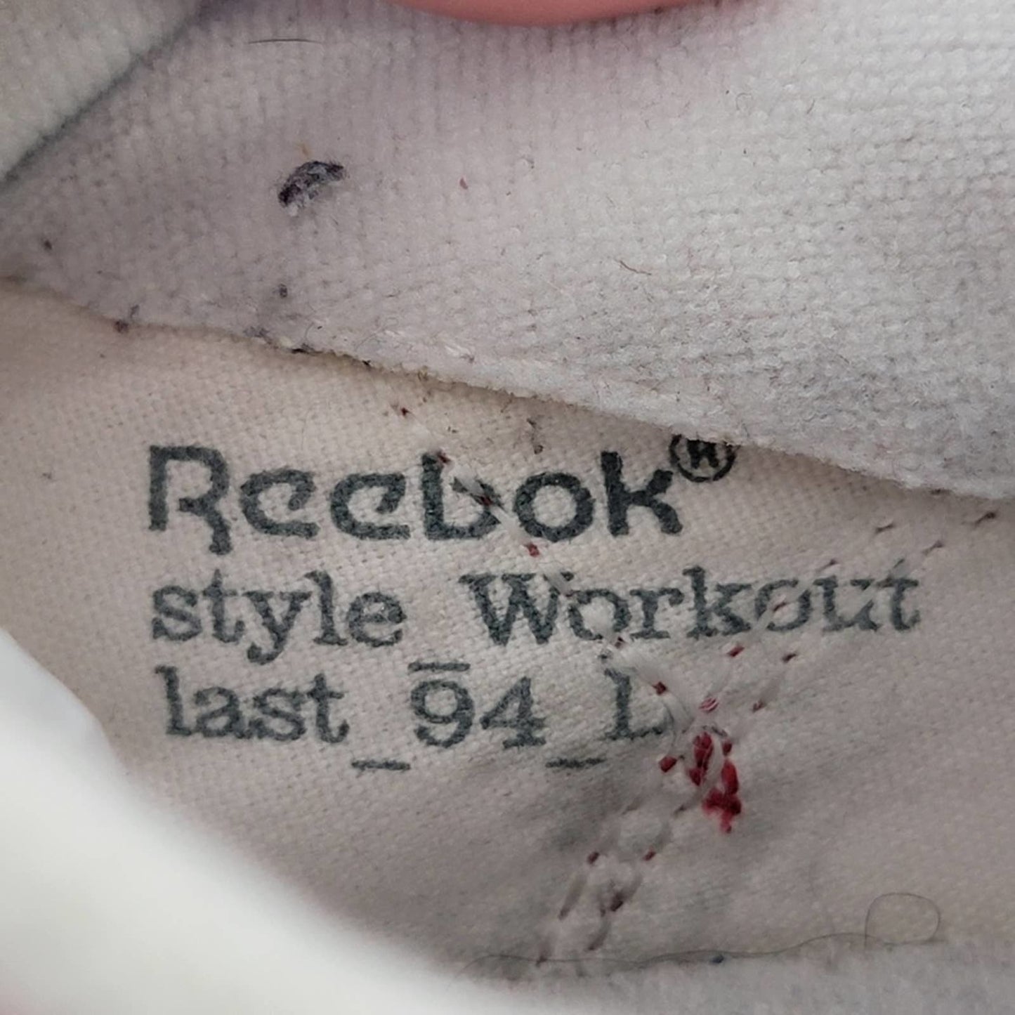 Rare Vintage 1986 Reebok Classic Low Top Sneakers - 7.5 / 9