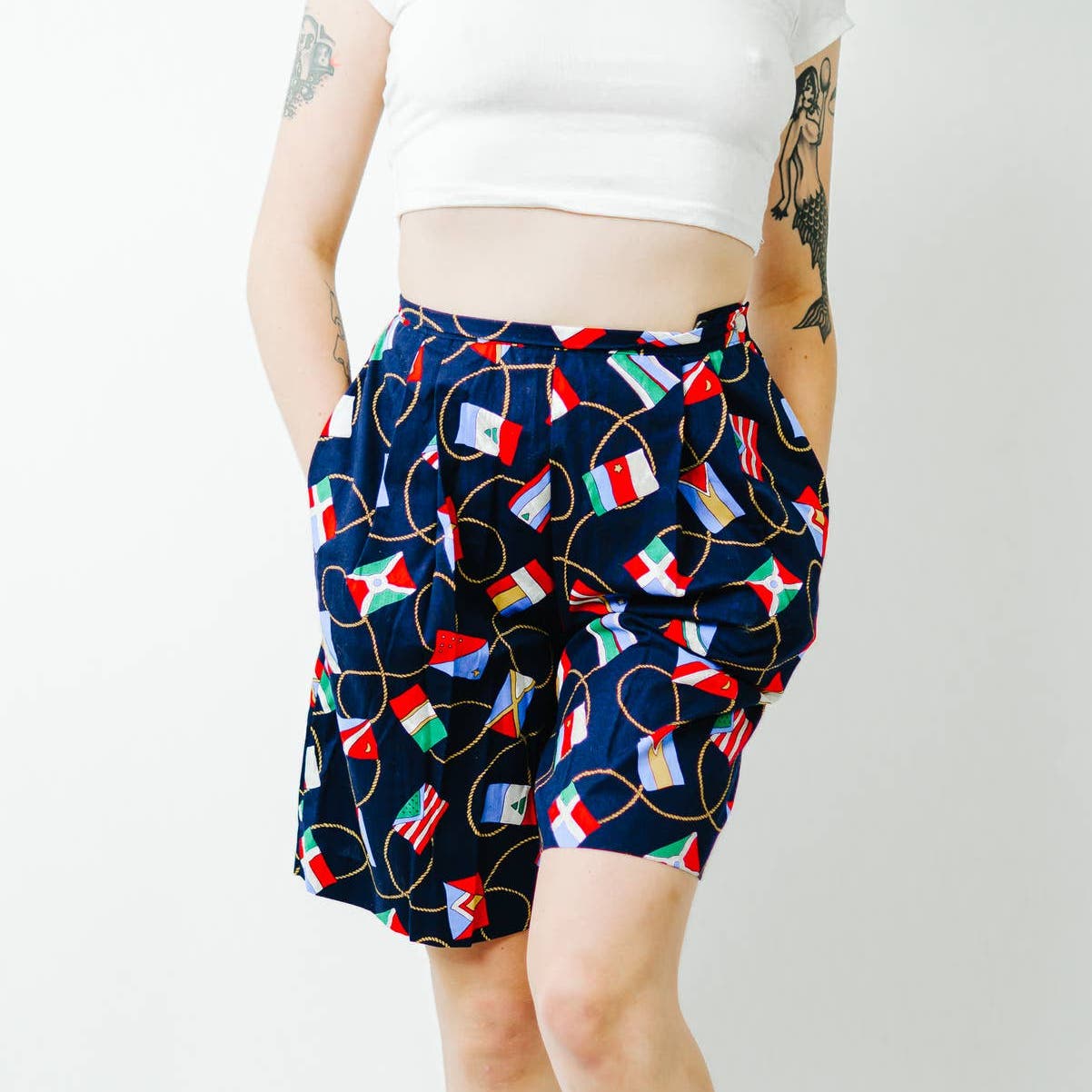 Vintage 80s Herman Geist Nautical High Rise Pleated Mom Shorts