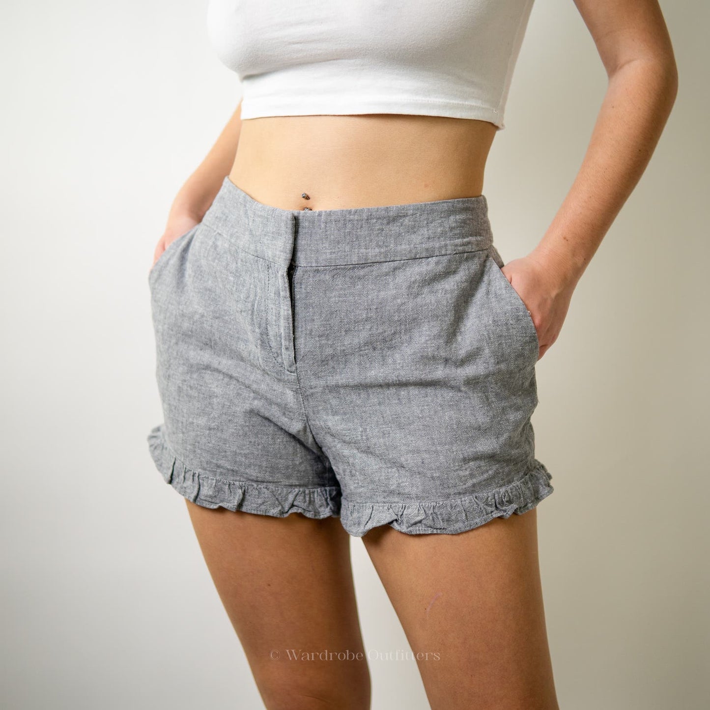 LOFT Grey Frilly 4" Shorts