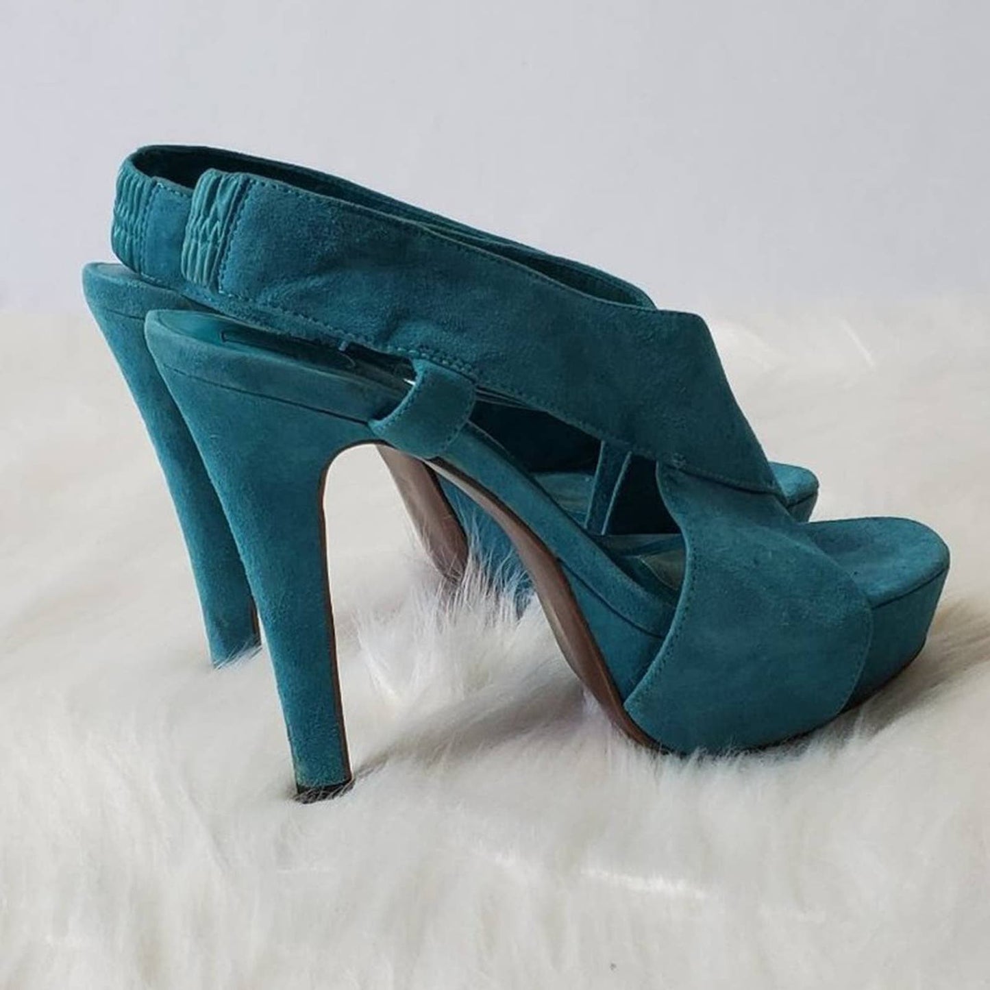 Diane Von Furstenberg Suede Criss Cross Platform Heels - 6