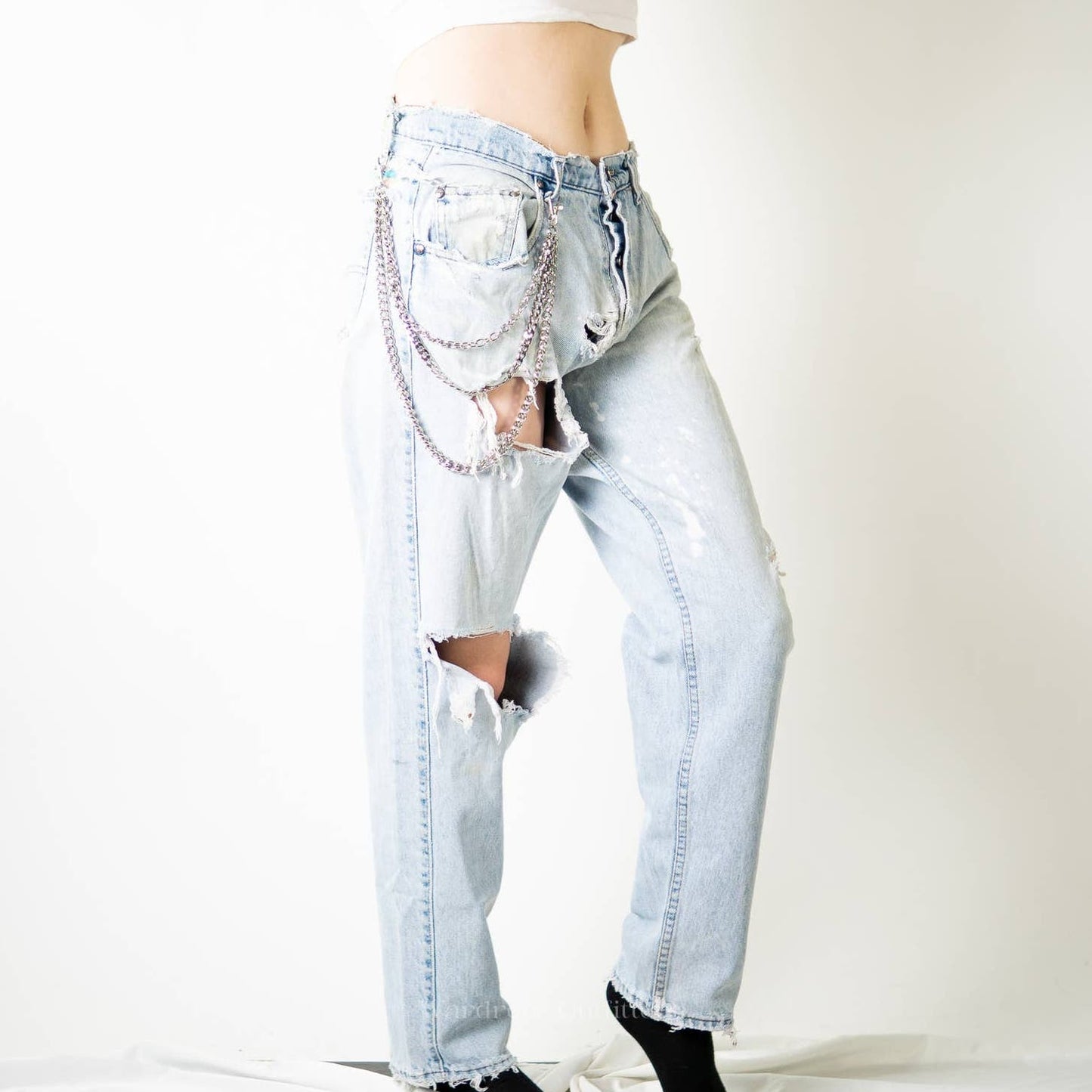 Vintage 90s THRASHED Ripped Distressed Levi Silvertab Baggy Jeans