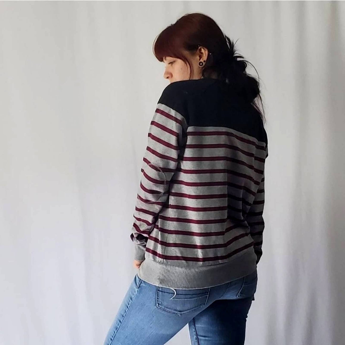 Bossini Striped Colorblock Sweatshirt - M