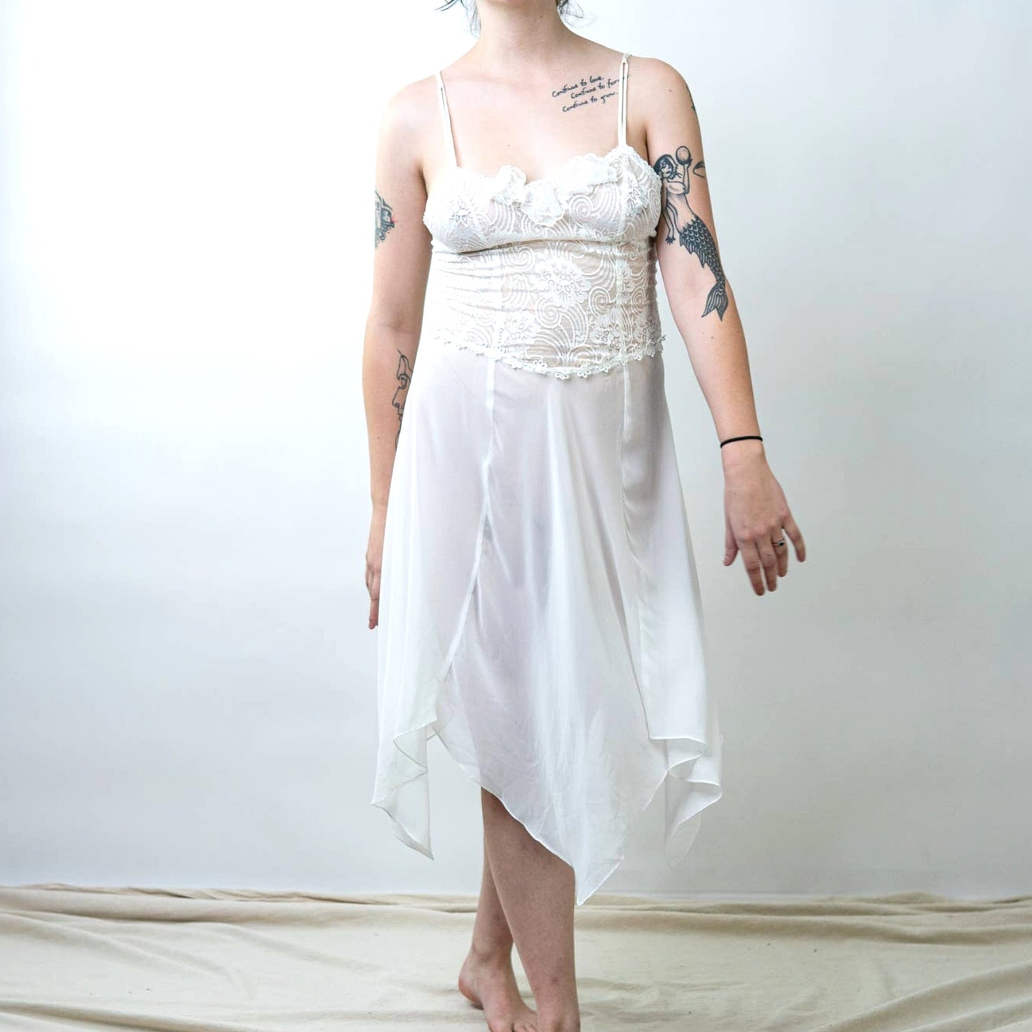 Vintage 90s Carrol Hoochman Pale White Lace Night Gown
