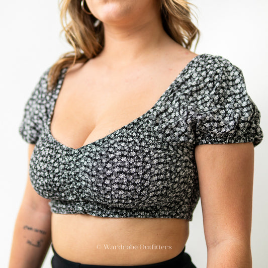 Low Cut Halter Cropped Peasant Blouse