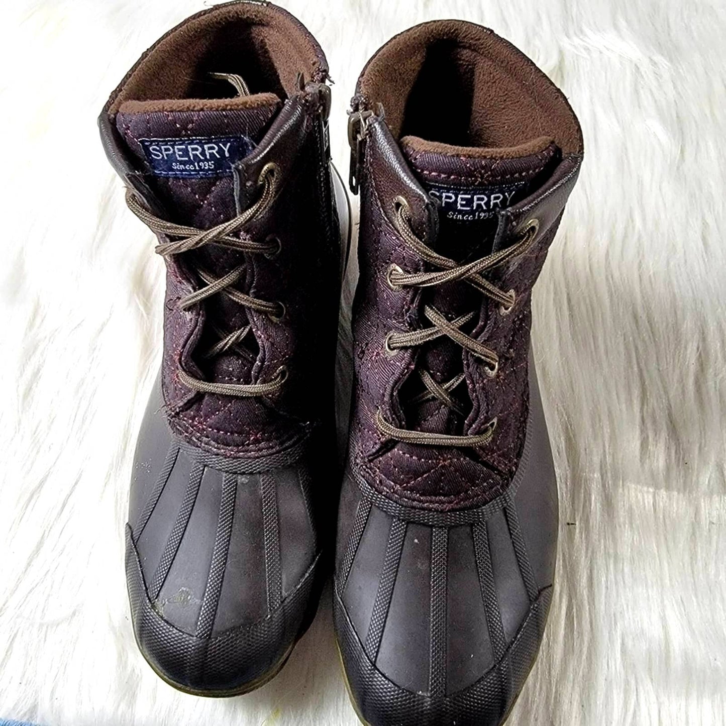 Rare Sperry Saltwater Burgundy & Brown Duck Boots - 6