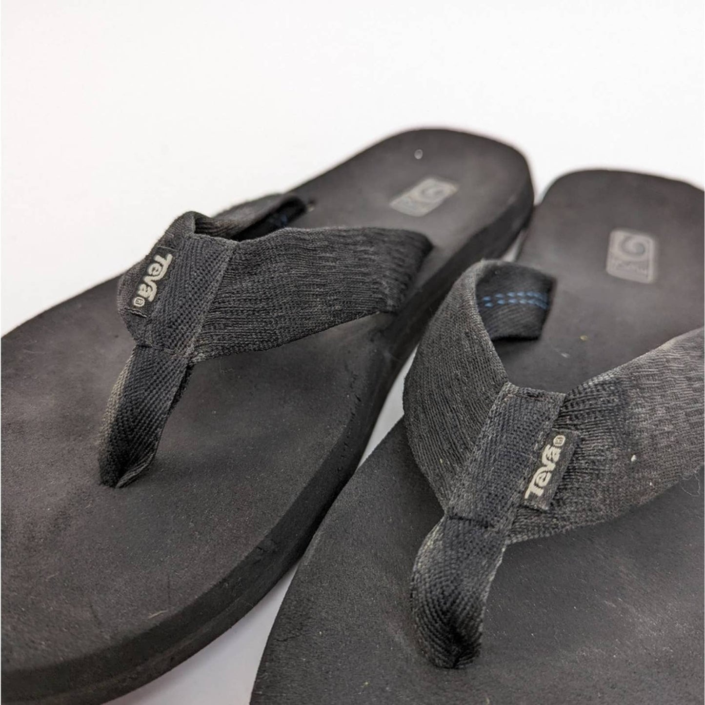 Teva Black Mush II Flip Flop Sandals - 11