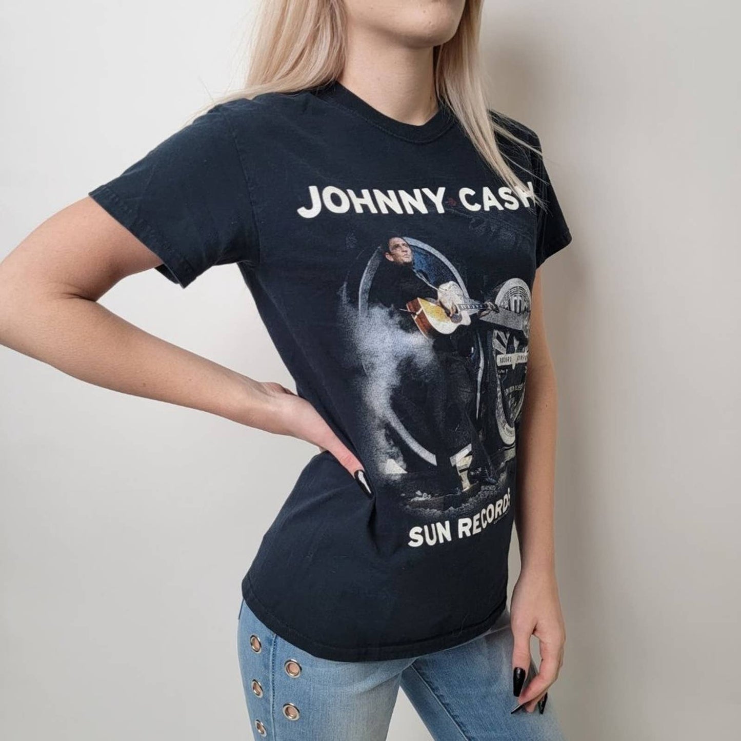 Johnny Cash King Of Country Sun Records Band Tee - S