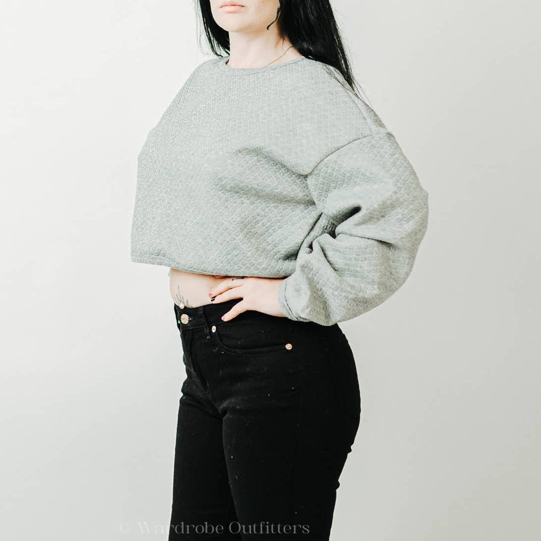 Grey Quilted Crop Top Pullover Sweatshirt - L