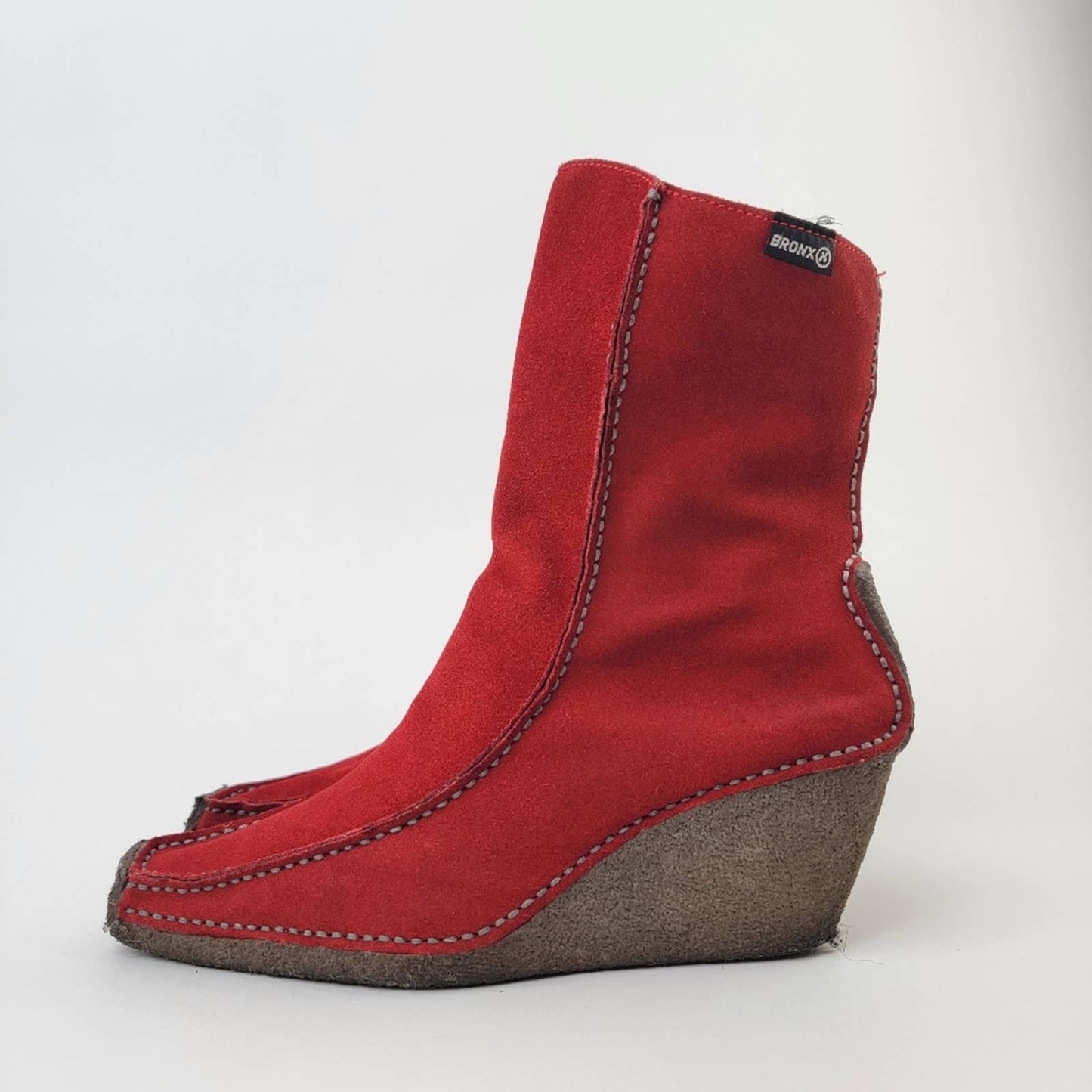 BRONX Red Suede Leather Slip On Snipped Toe Chelsea Wedge Boots - 9
