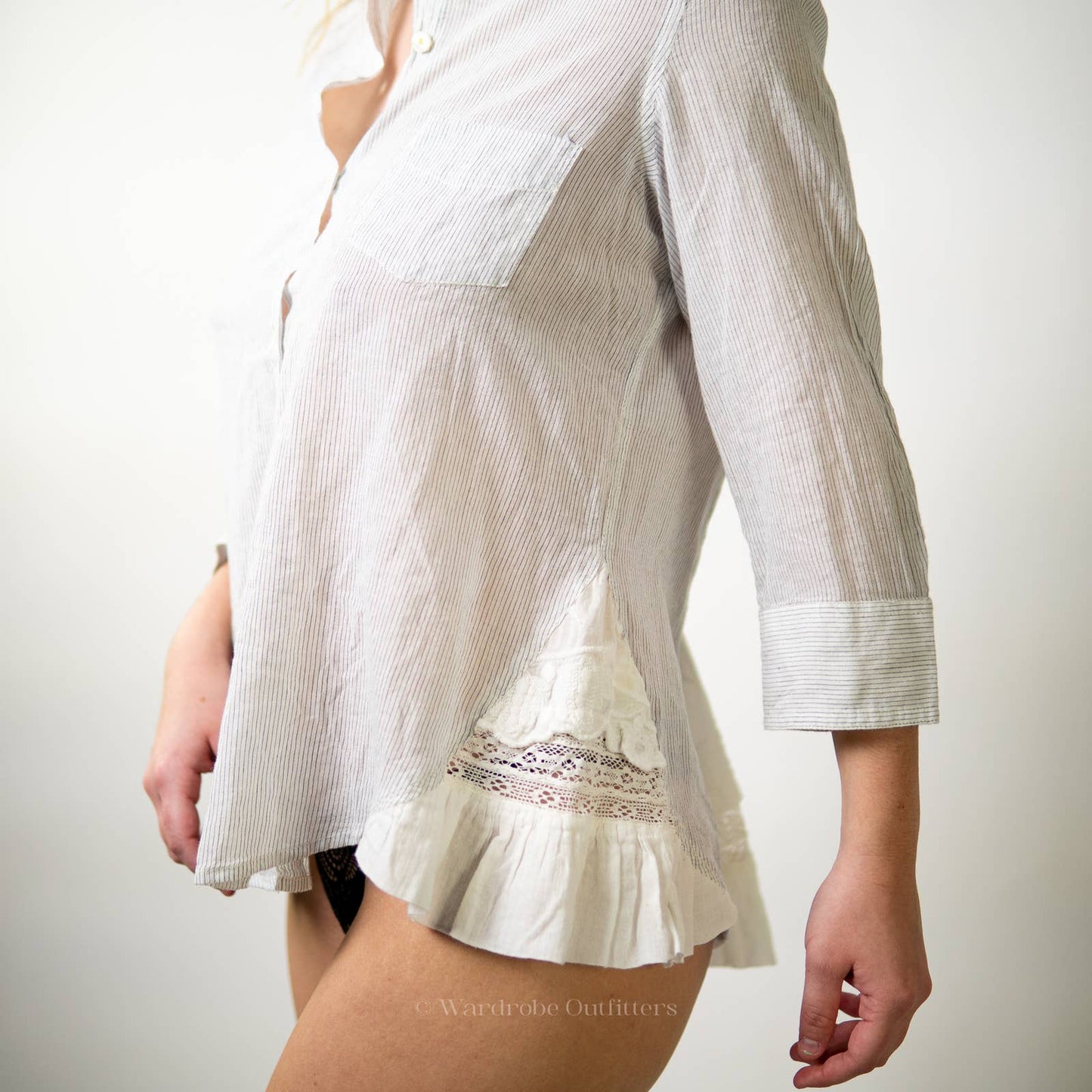 Anthro Holding Horses White Frilly Lace Button Up Blouse - 6