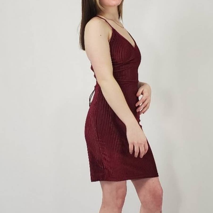 Maroon Red Halter Ribbed Body Con Mini Dress - S