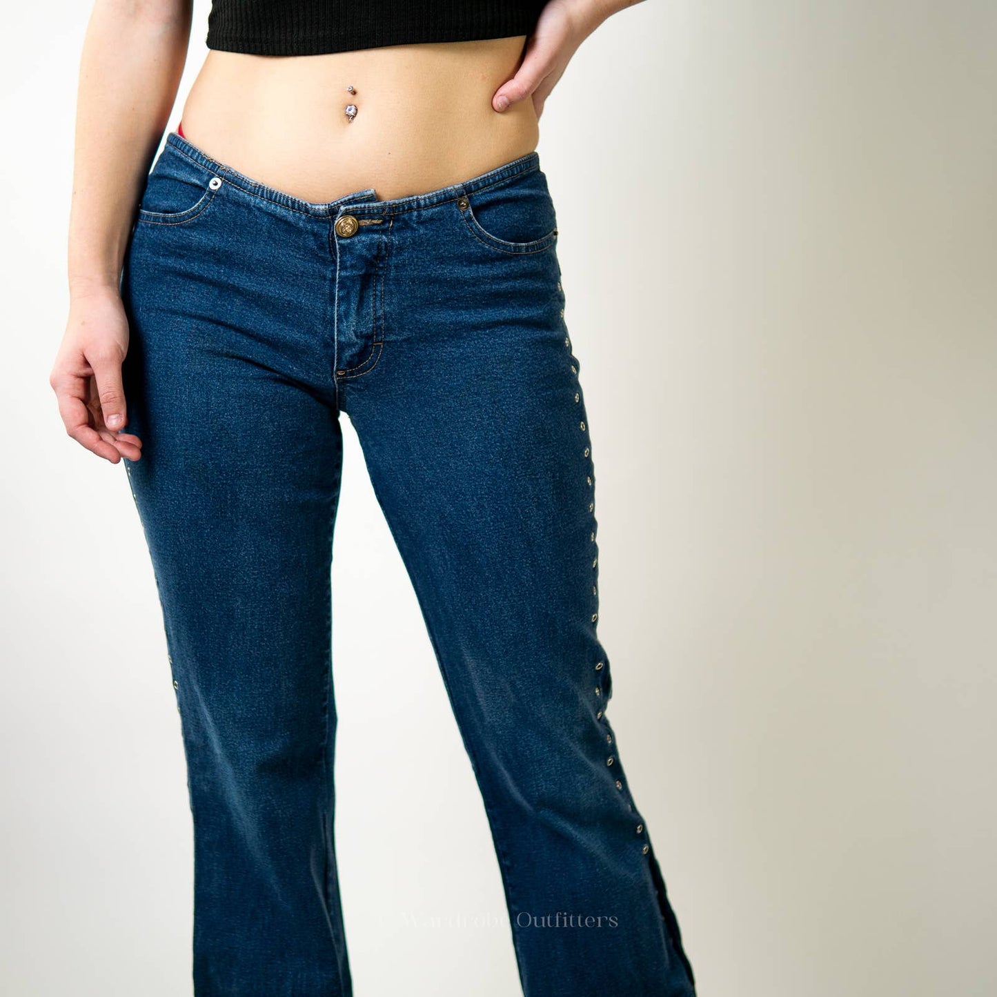 Vintage Y2K Flare Seamless Low Rise Studded Jeans - 4