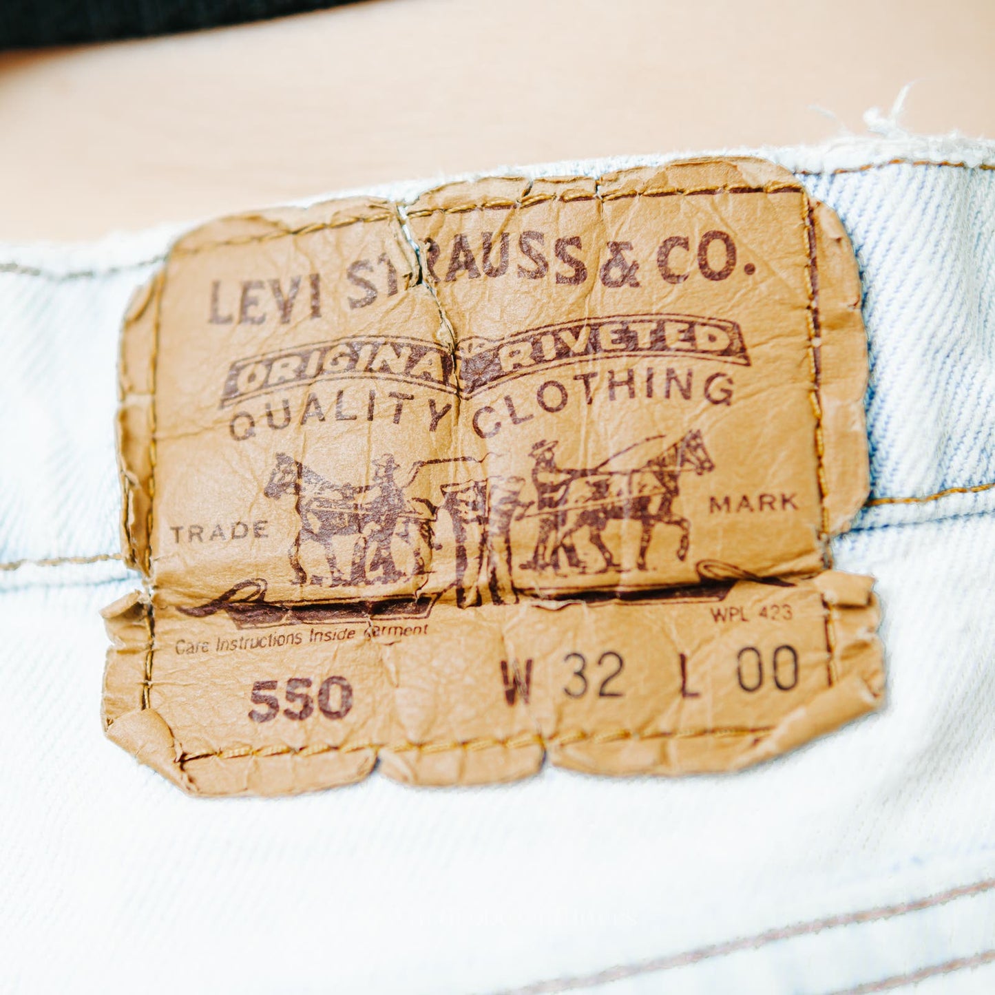 Vintage Y2K 501 Levi's 550 Orange Tab Jean Shorts