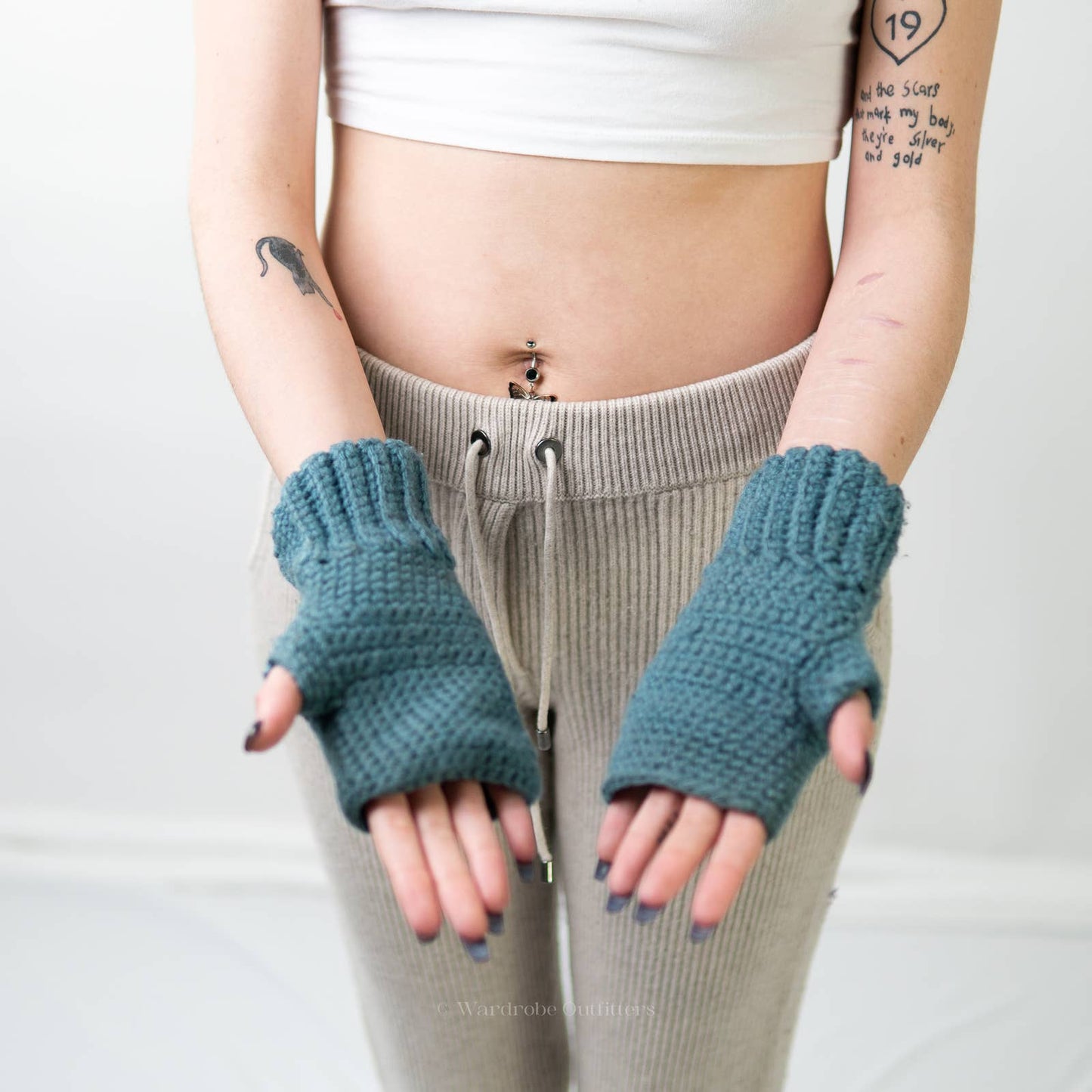 Handmade Crochet Knit Sky Blue Beanie Newsboy Cap & Fingerless Glove Set