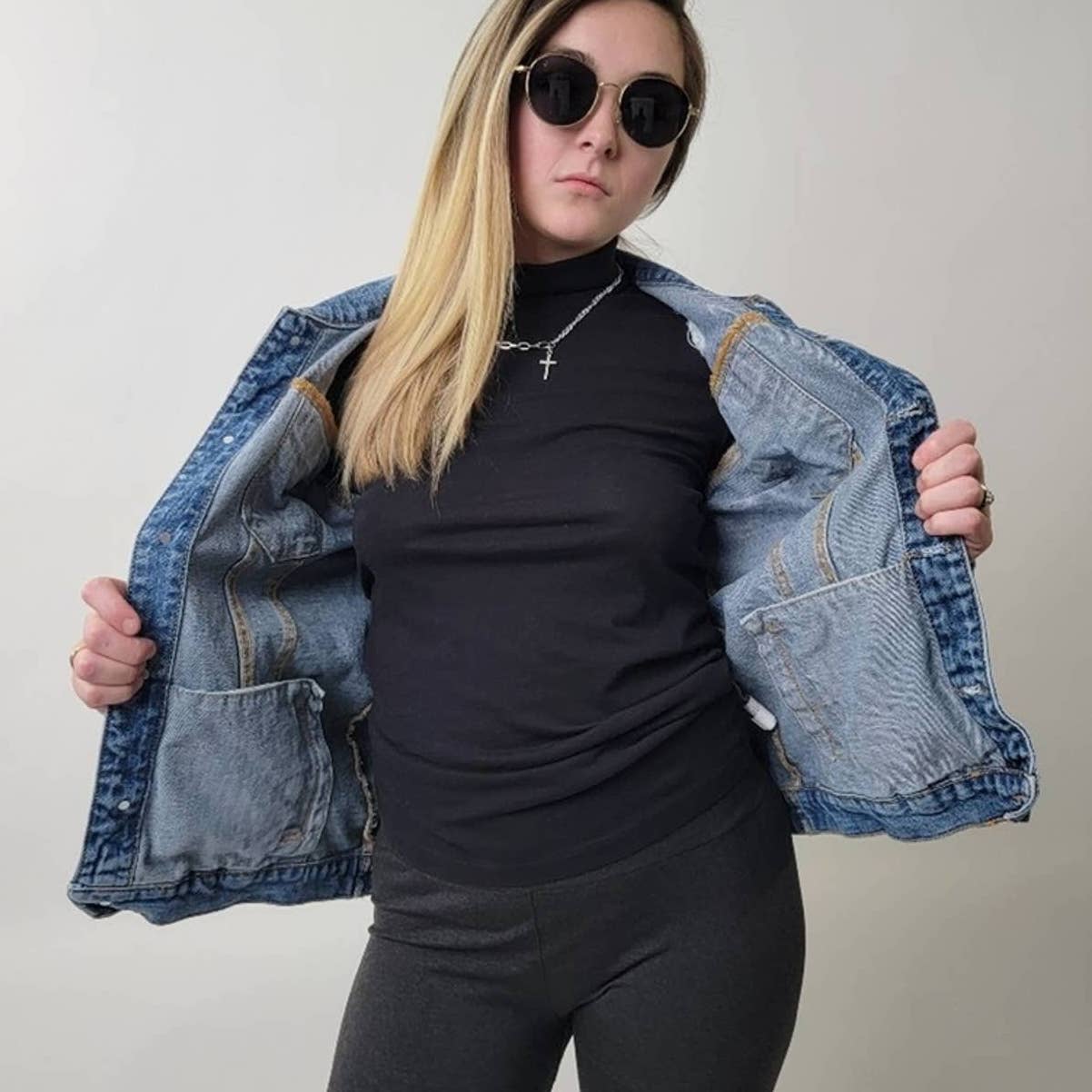 Ripped Faded Wash Denim Jean Trucker Jacket - L