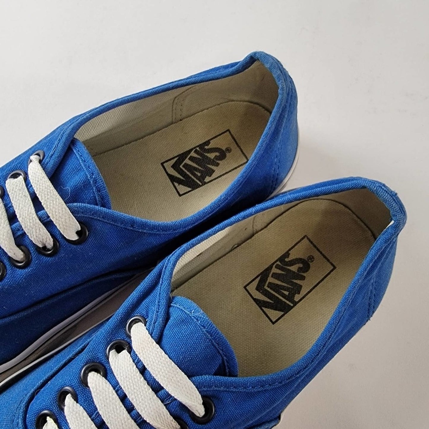 Vans Atwood Classic Lace Up Low Top Sneakers - 9.5 / 11