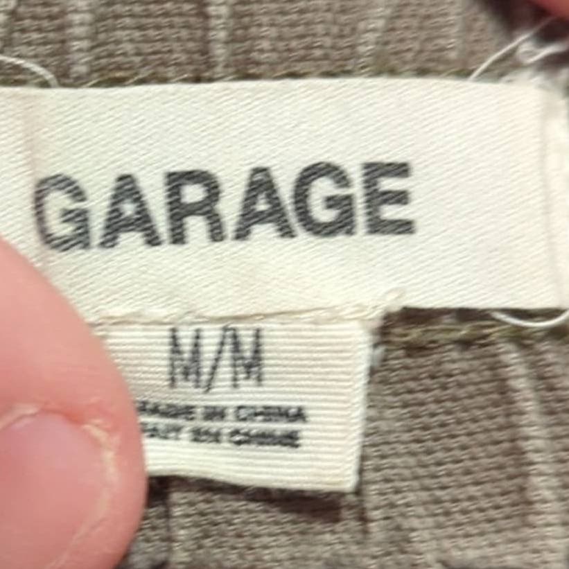 Garage Army Olive Green Shorts - M