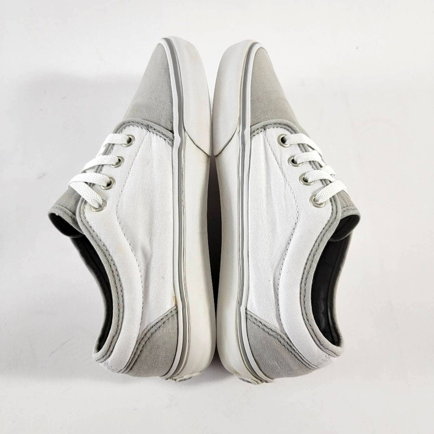 Vans Atwood Classic Two Tone Low Top Sneakers - 7.5