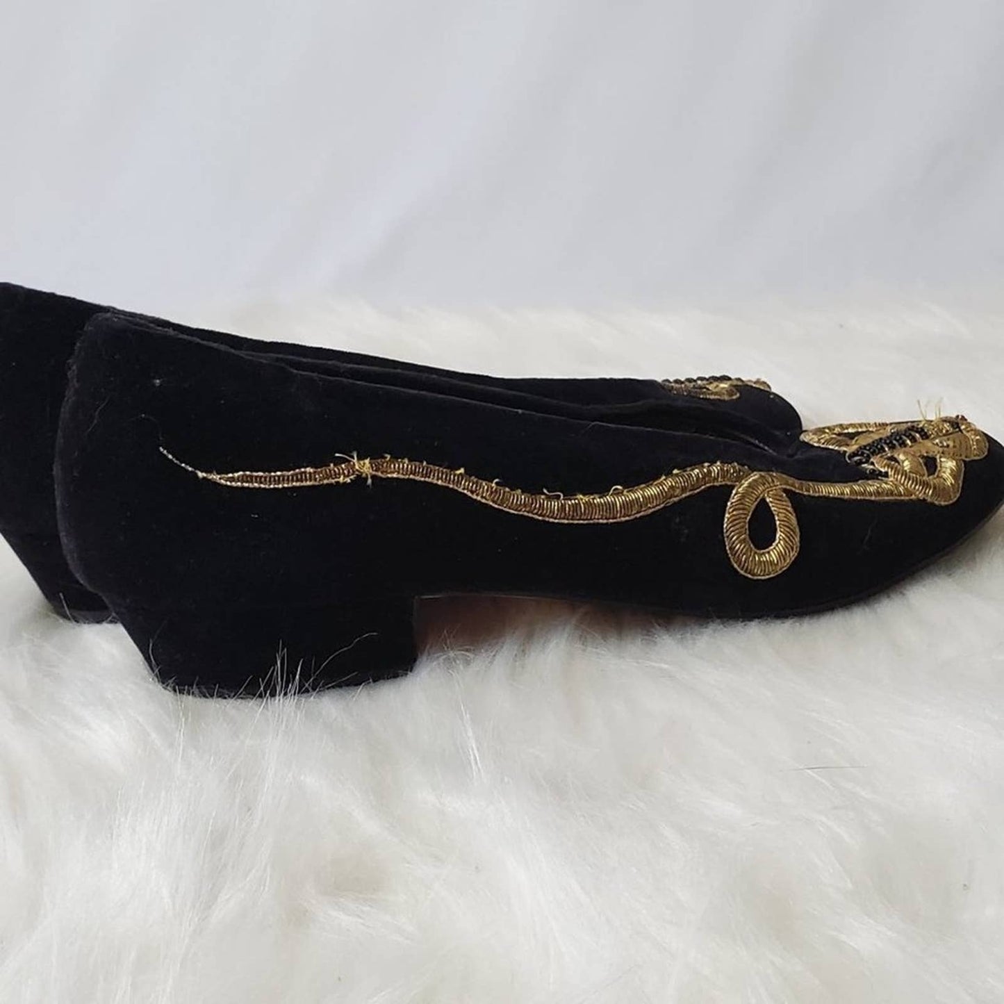 Vintage Andrea Pfister for I. Magnin Black Suede Flats Heels - 7