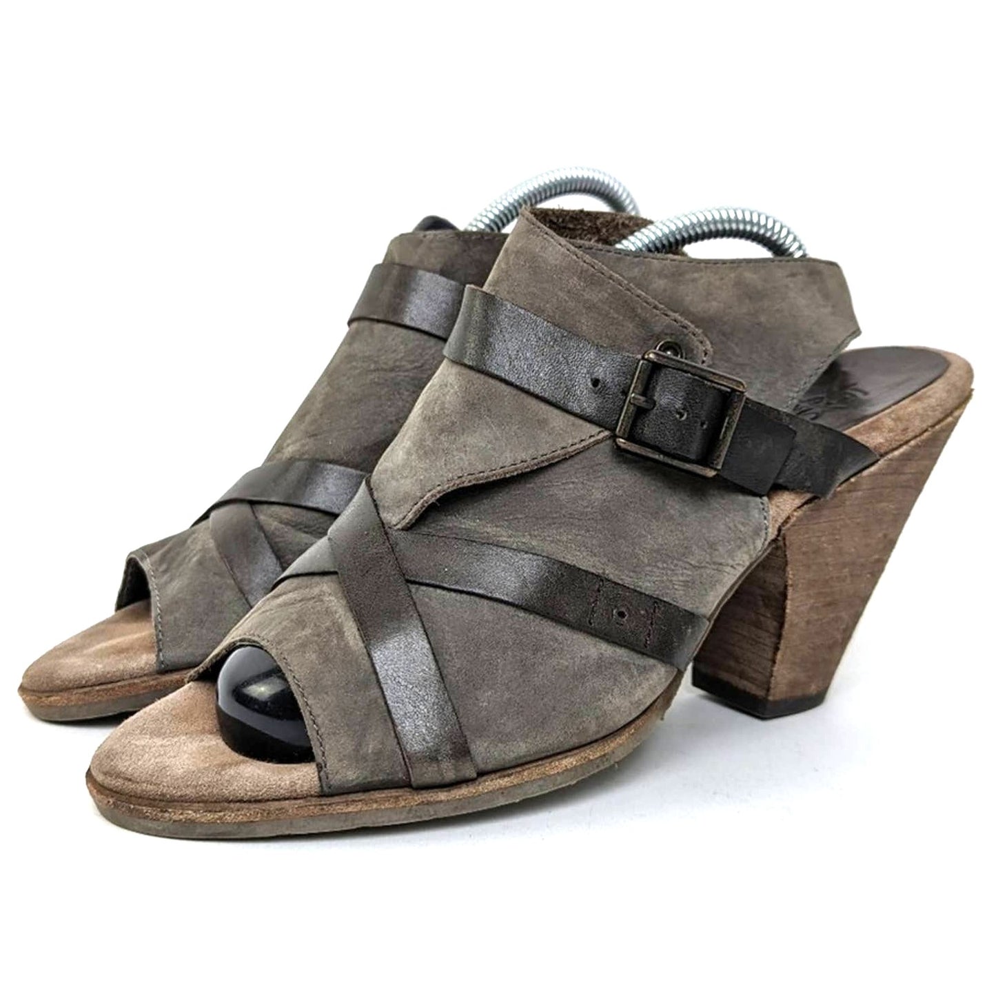 OTBT Delhi Slingback Leather Pump Sandals- 8