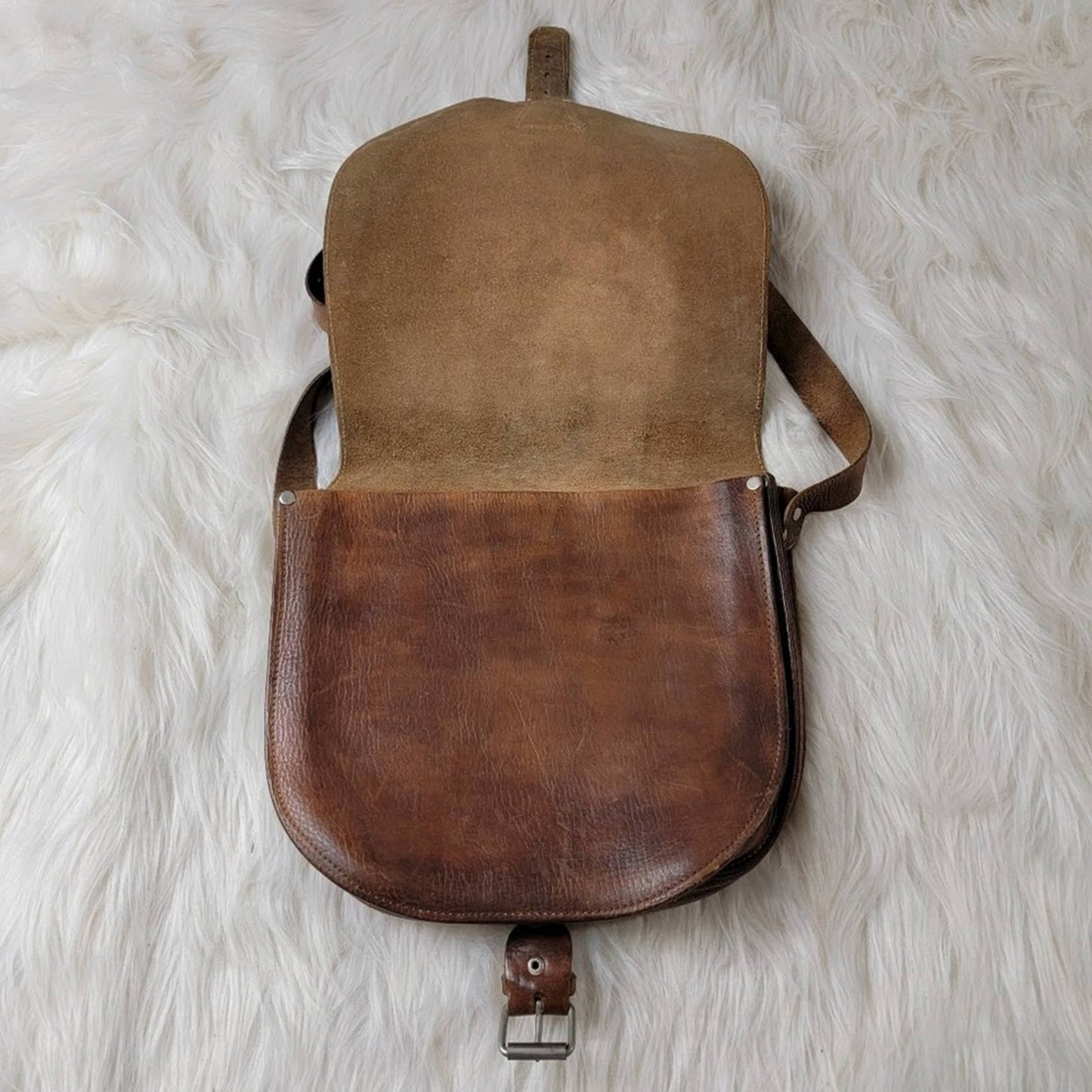 Vintage 70s Saddle Chestnut Crossbody Satchel Messenger Tote Bag