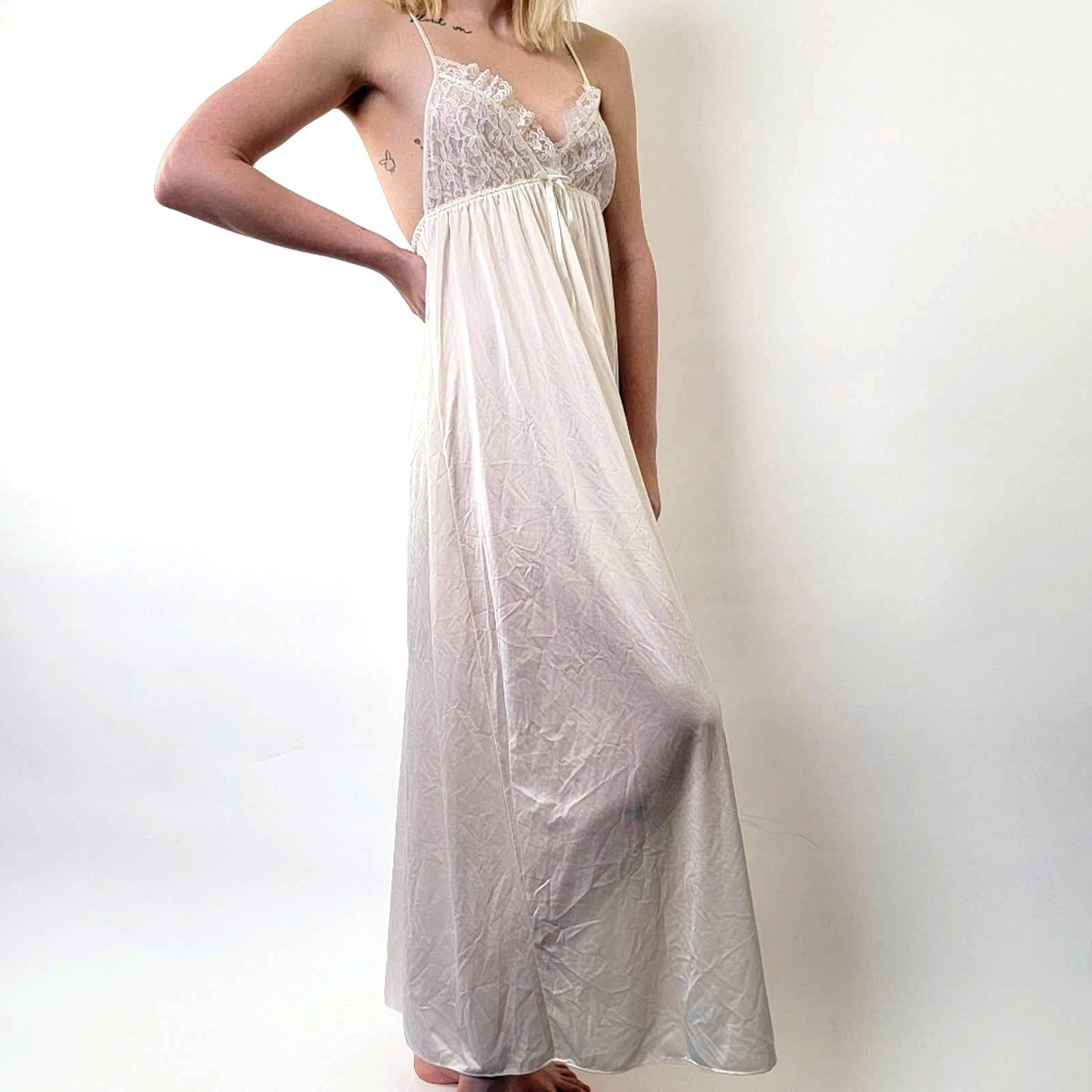 Vintage 60s Miss Elaine Pale Pink Lace Night Gown Lingerie