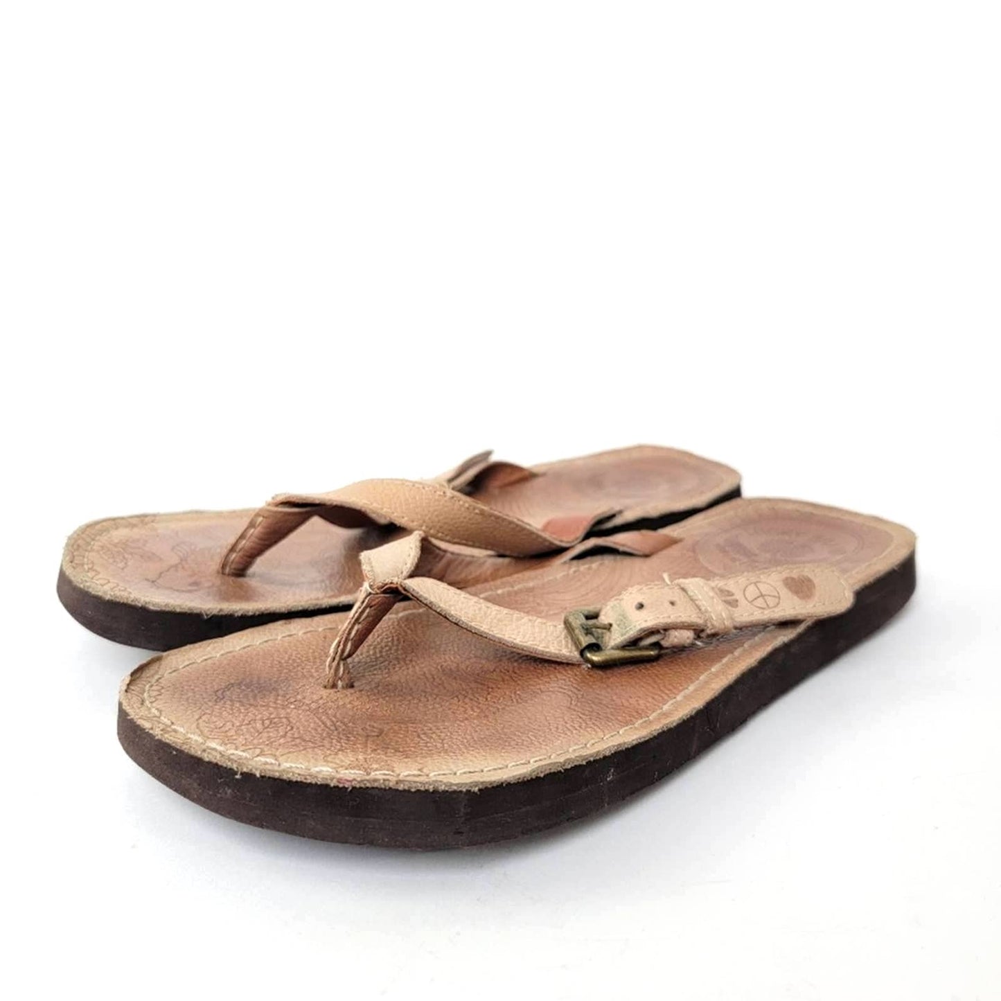 Lucky Brand Leather Buckle Embroidered Boho Thong Sandals - 7