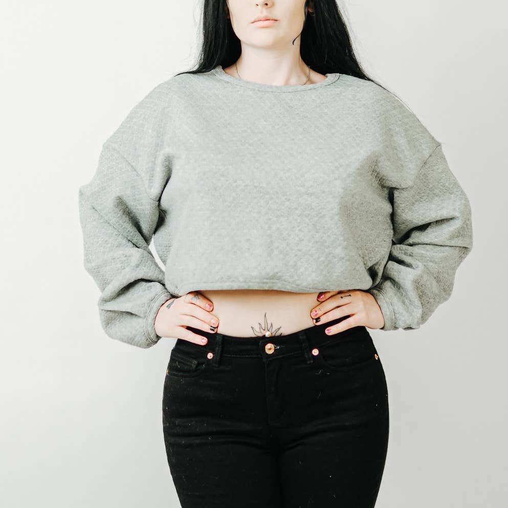 Grey Quilted Crop Top Pullover Sweatshirt - L