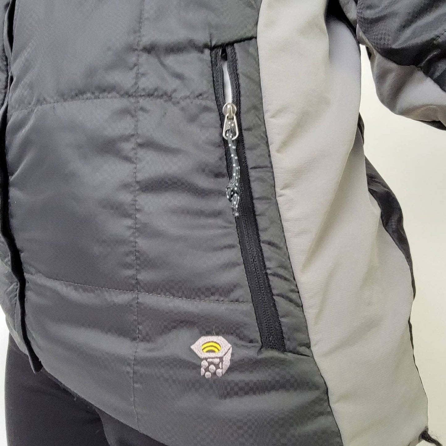 Mountain Hardwear Reversible Quilted Puffer Ski Jacket - M