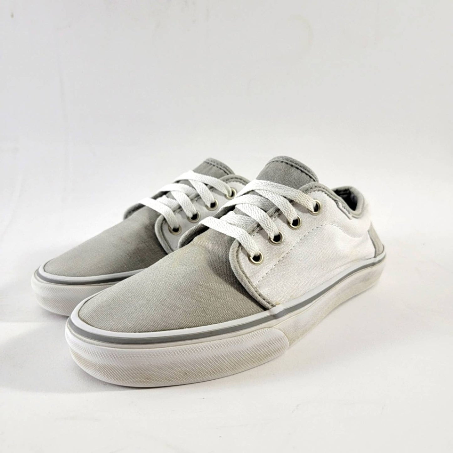 Vans Atwood Classic Two Tone Low Top Sneakers - 7.5