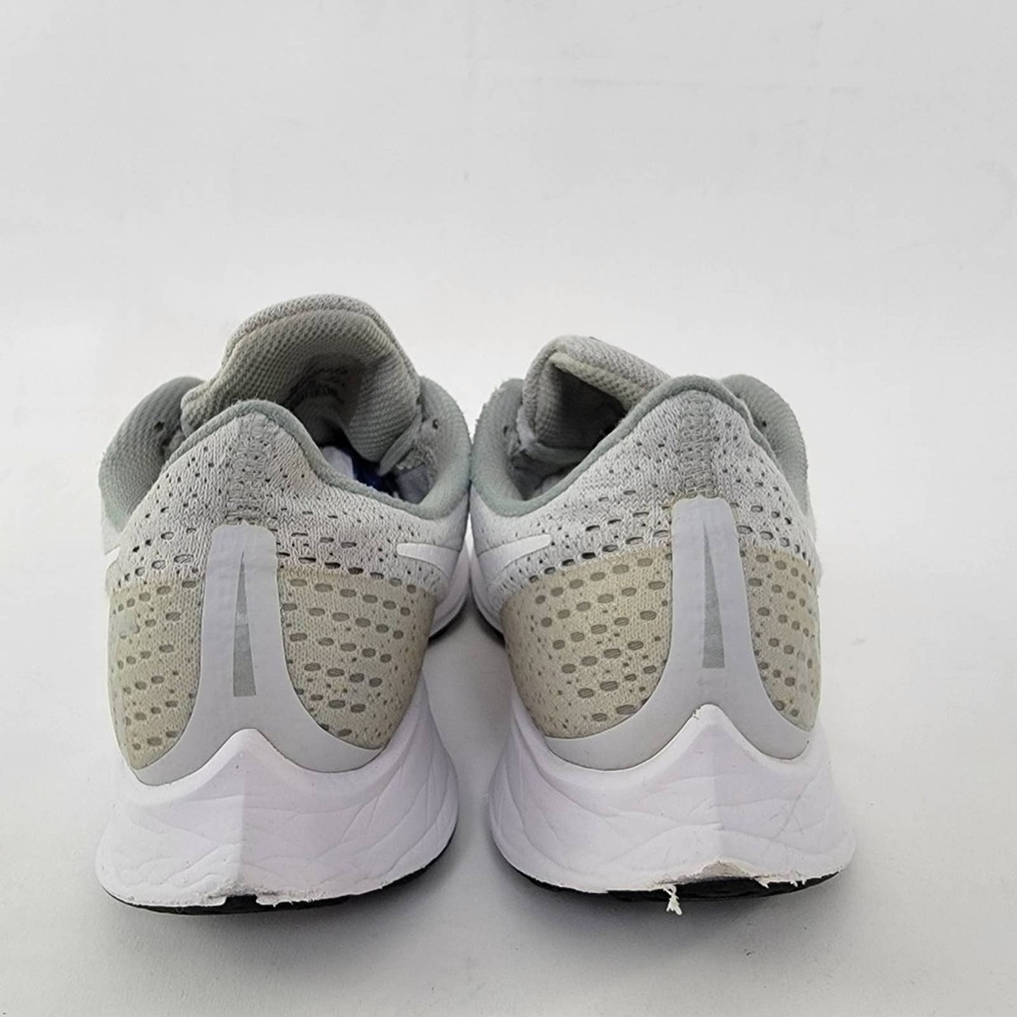 Nike Air Zoom Pegasus 35 Running Shoes - 7