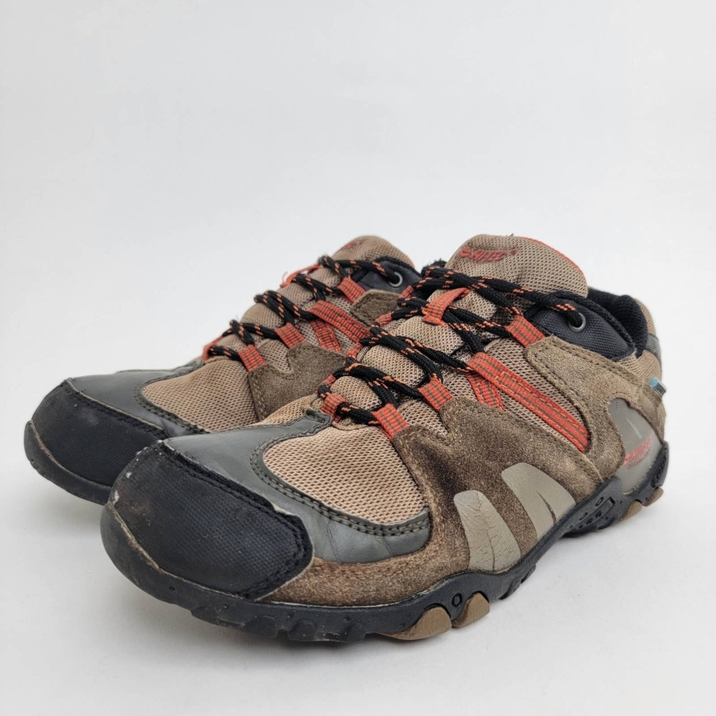 Hi-Tec Aitana Low Top Waterproof Outdoor Hiking Shoes - 7