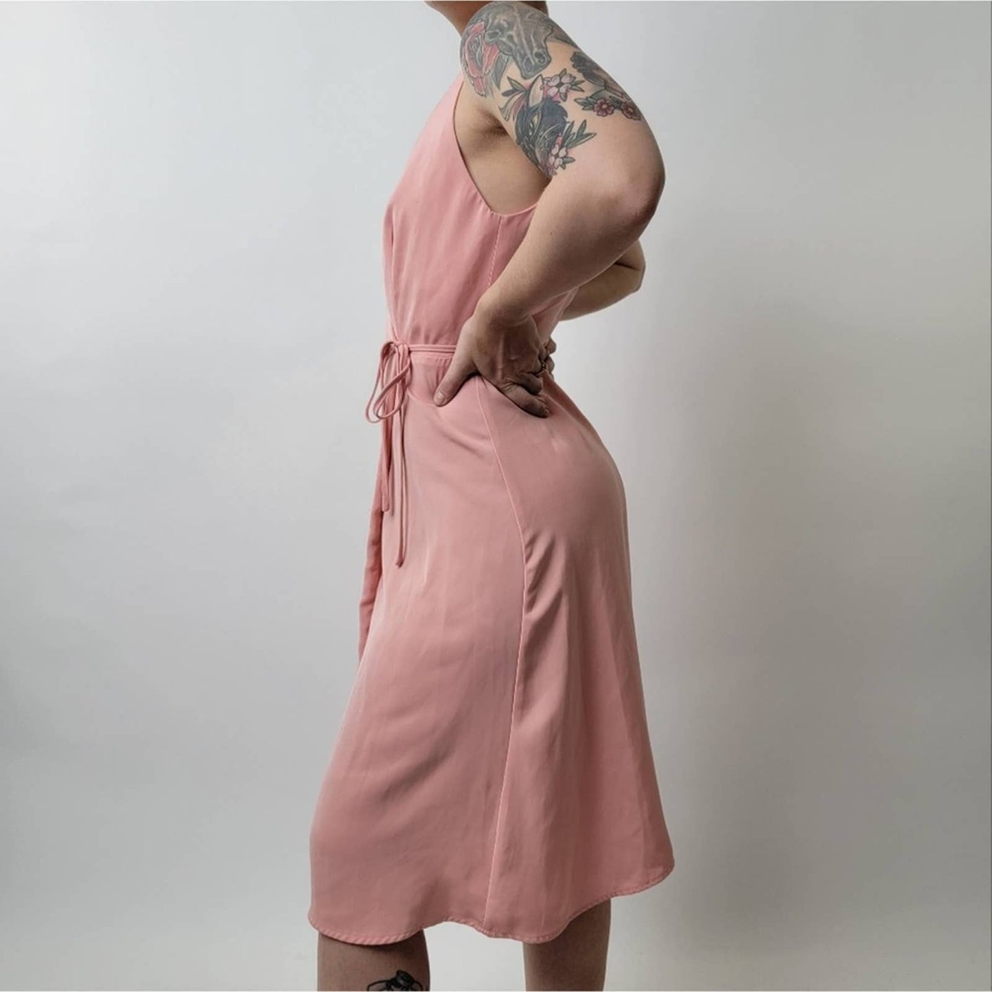 Hommage from LA Romance Pink Knee Length Wrap Dress - S