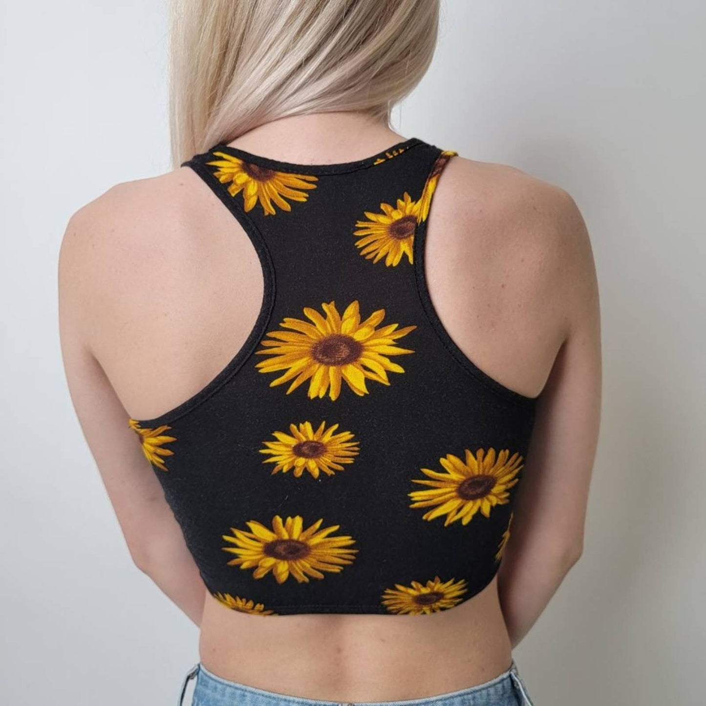 charlotte russe Sunflower Cropped Tie Front Tank Top - XS